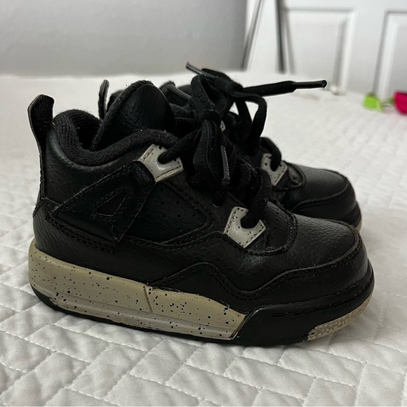 Jordan Retro 4 Oreo baby Sneakers Black and grey - Picture 1 of 7